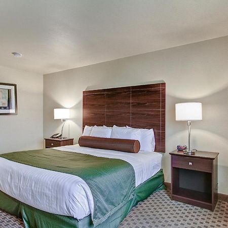 Cobblestone Hotel & Suites Pulaski/Green Bay Zewnętrze zdjęcie