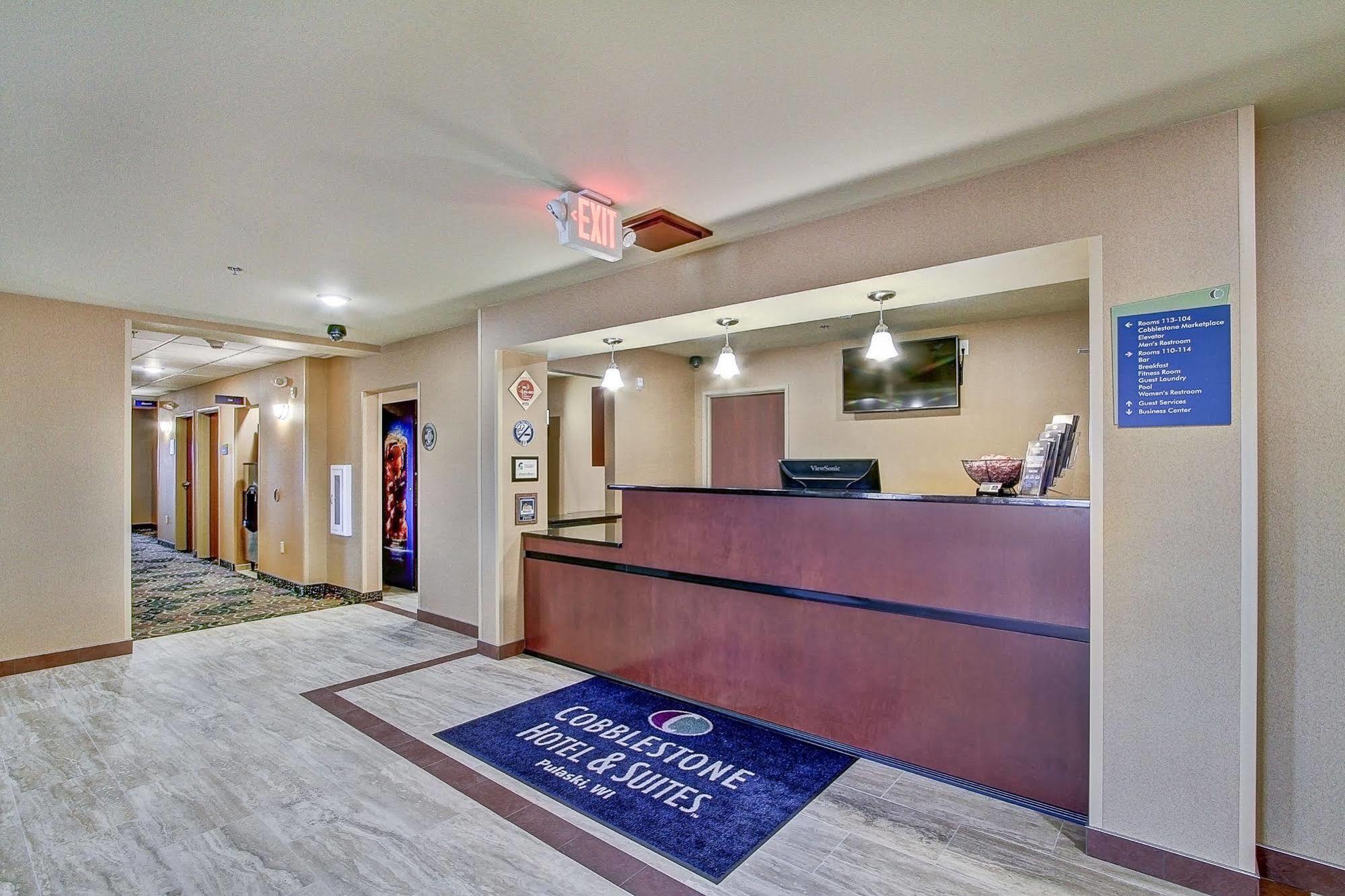 Cobblestone Hotel & Suites Pulaski/Green Bay Zewnętrze zdjęcie