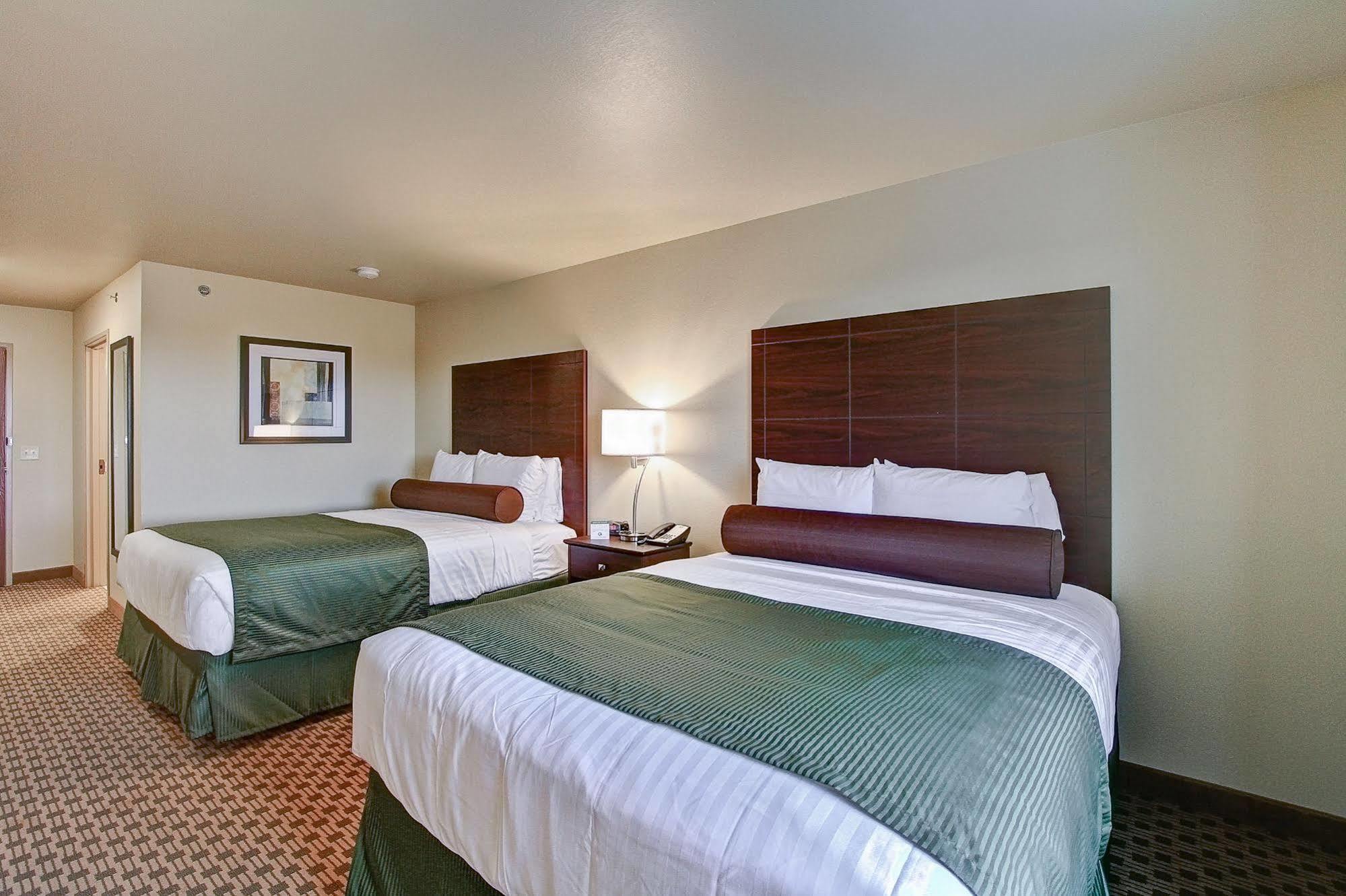 Cobblestone Hotel & Suites Pulaski/Green Bay Zewnętrze zdjęcie